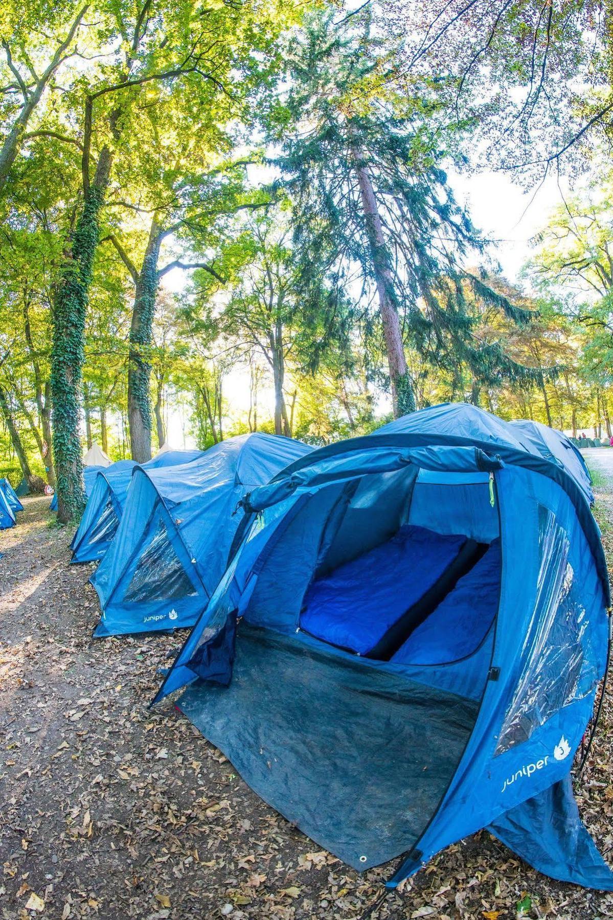 Pamplona Camping Hotel Aizoáin Exterior foto